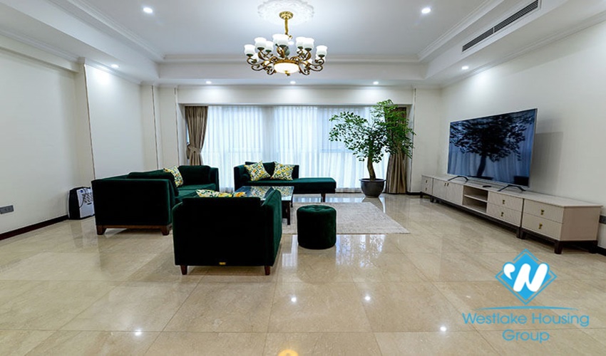 Luxury 4 beds apartment in L2 Block, Ciputra, Tay Ho